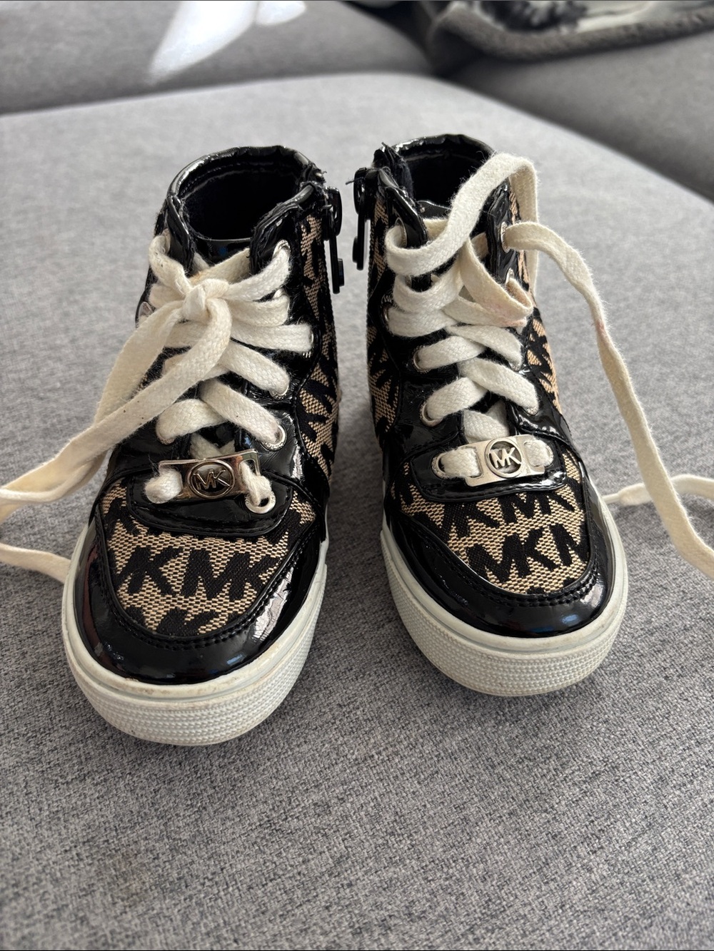 Michael Kors Kids Brown & Black MK Logo High-Top Sneakers with Cream Laces